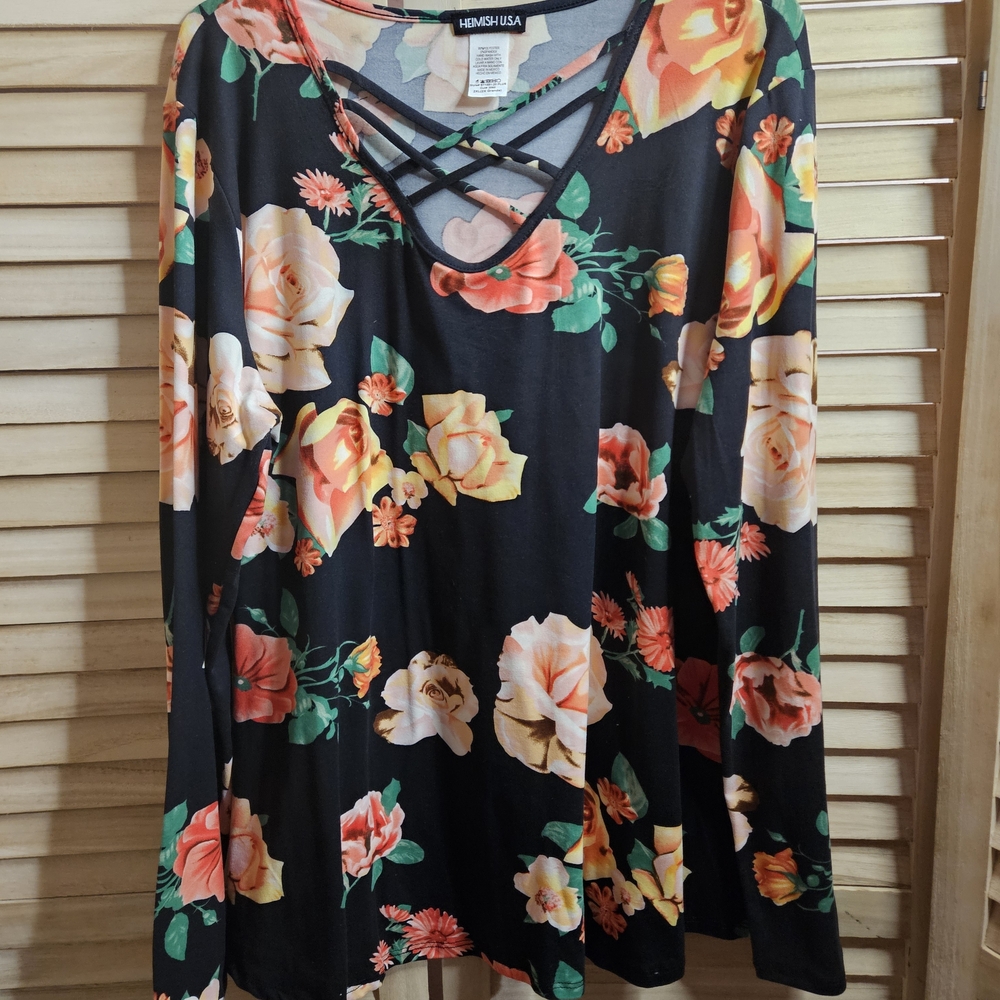 Women's Floral Crisscross Top - Black and Orange